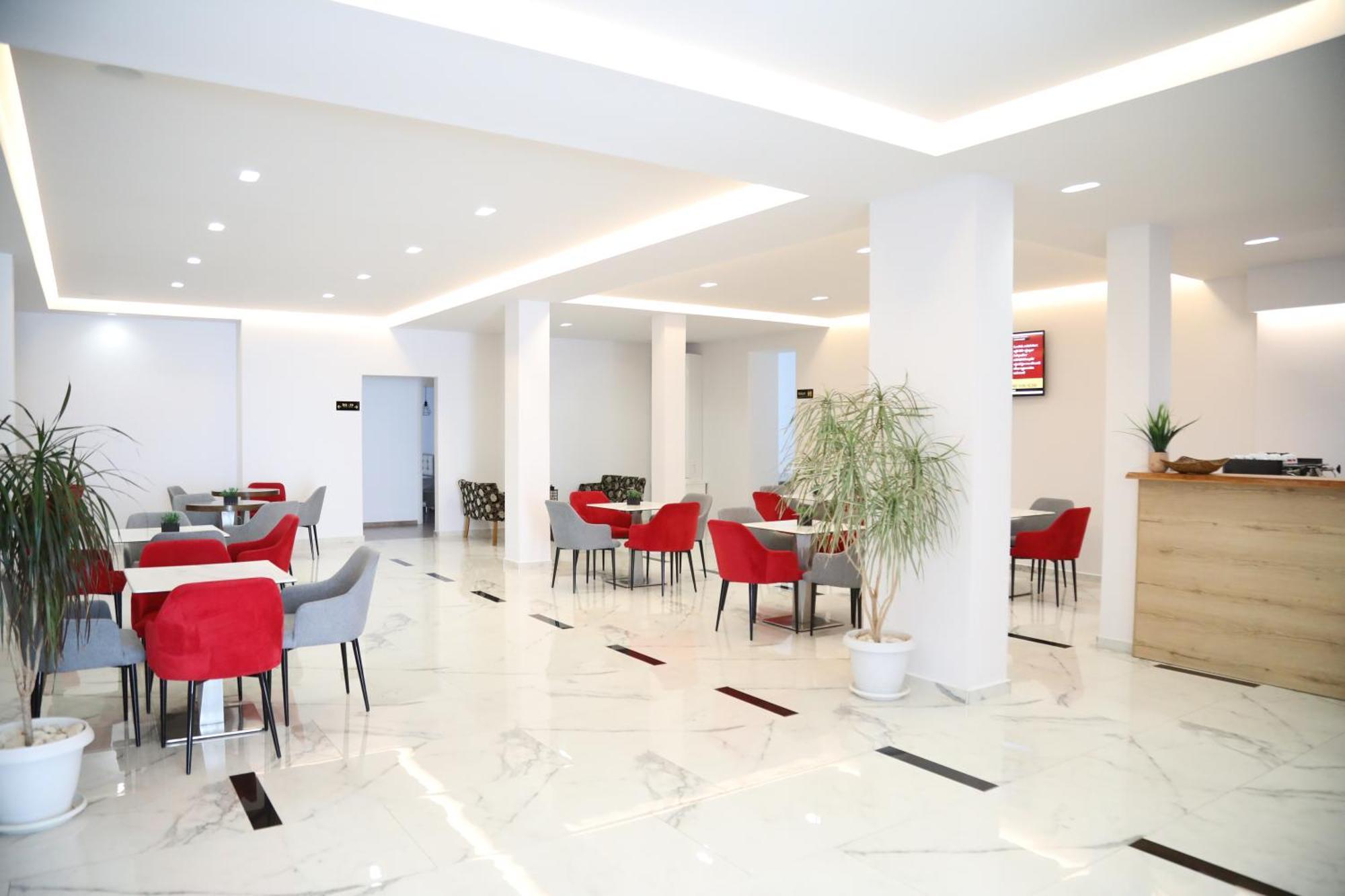 Relax Mea Hotel Sarandë Eksteriør billede