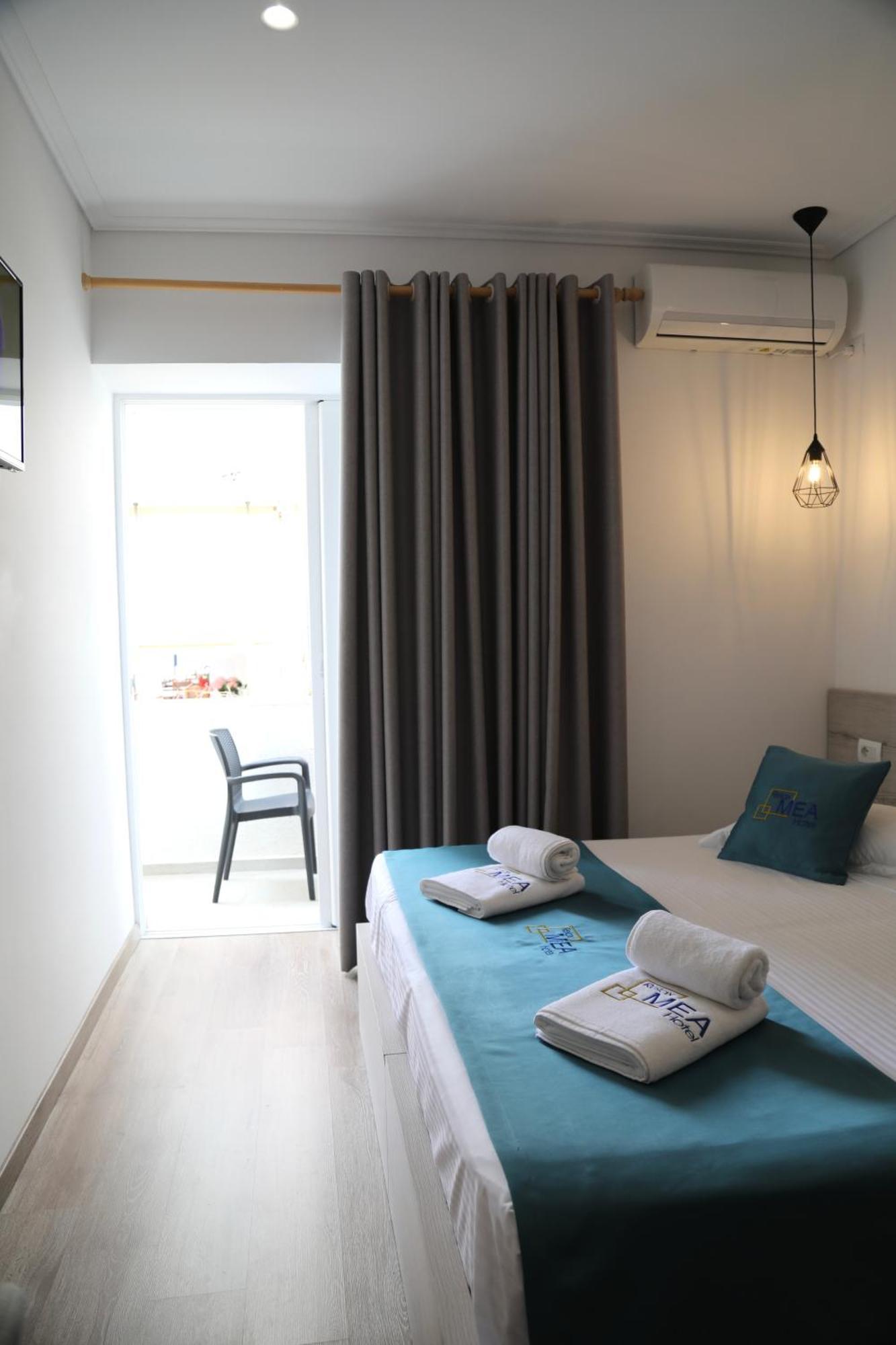 Relax Mea Hotel Sarandë Eksteriør billede