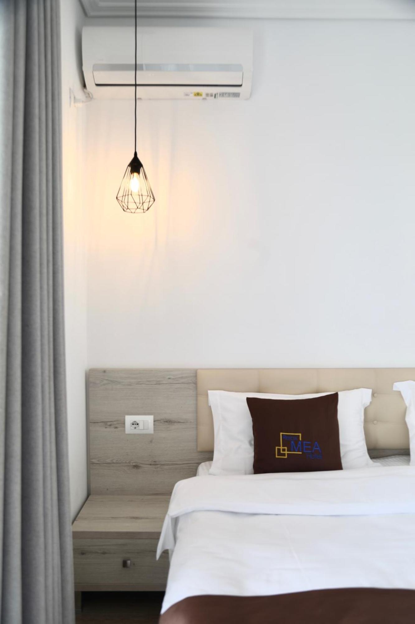 Relax Mea Hotel Sarandë Eksteriør billede